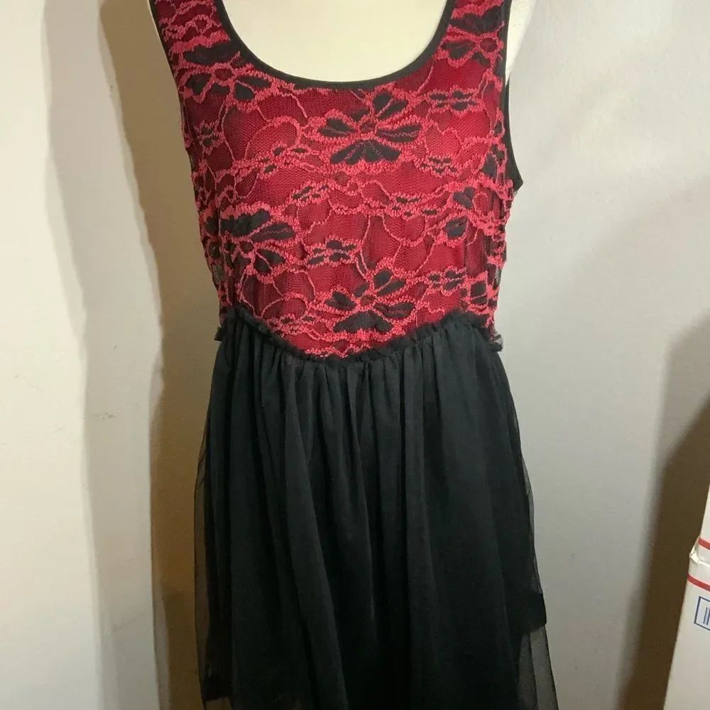 A'reve Lace Tulle Mesh Layered Sleeveless Stretch Dress Black red Fit Flare  L
